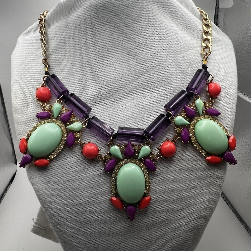 ETC! Statement necklace